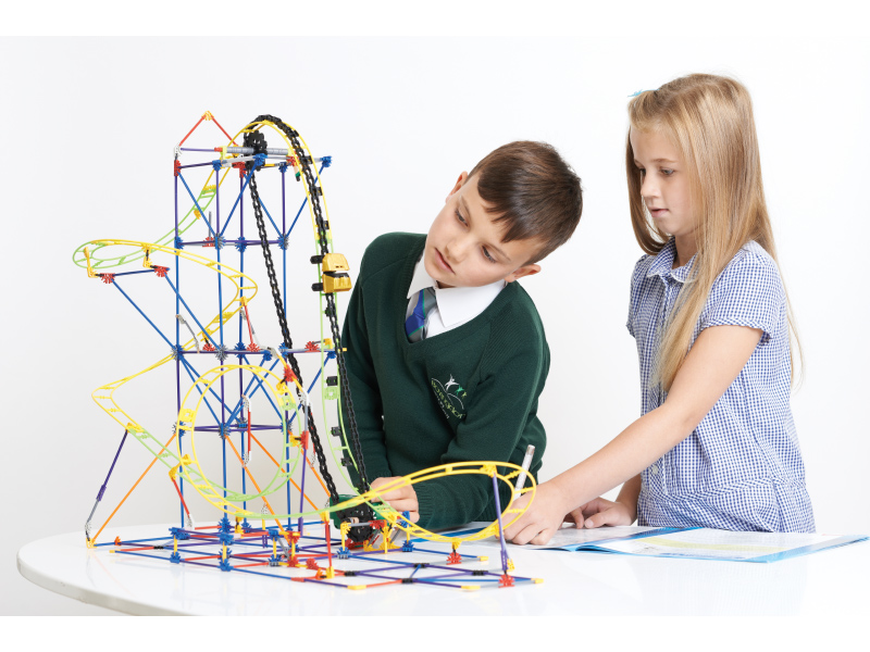 K'nex building set - Roller coaster