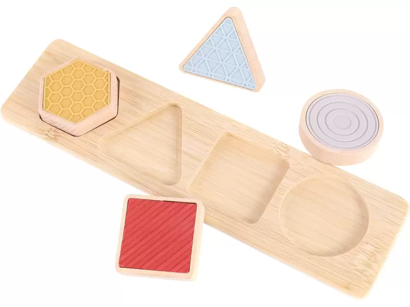Dřevěné skládací puzzle
