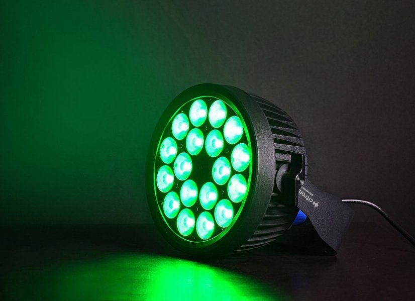 Citronic SilentPAR-216, 18 x 12W RGBWA+UV Silent PAR