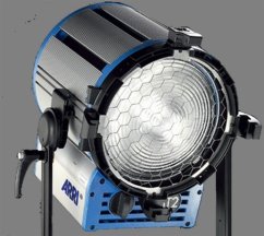 Arri TB Location T1 1000W Set M.O., černý