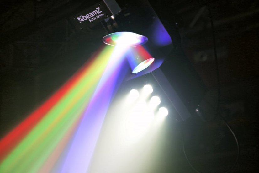 BeamZ LED Scan, 5x3W RGBAW + Strobo 6x1W,  DMX, IR, světelný efekt