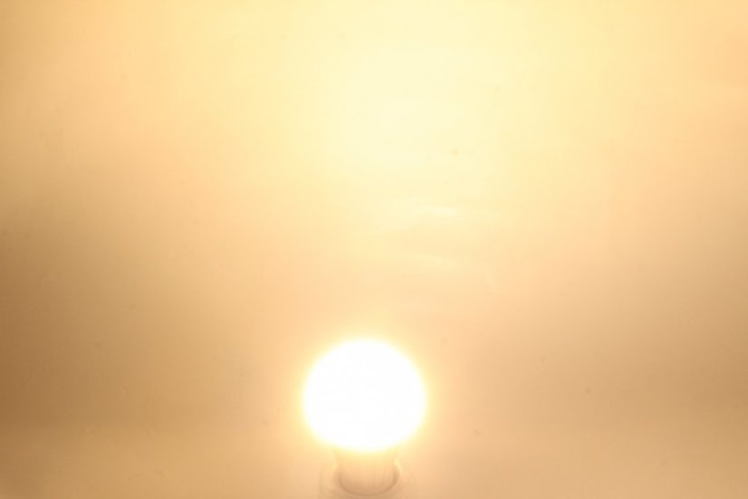 240V/9W E27 2700-3000K, LED světelný zdroj